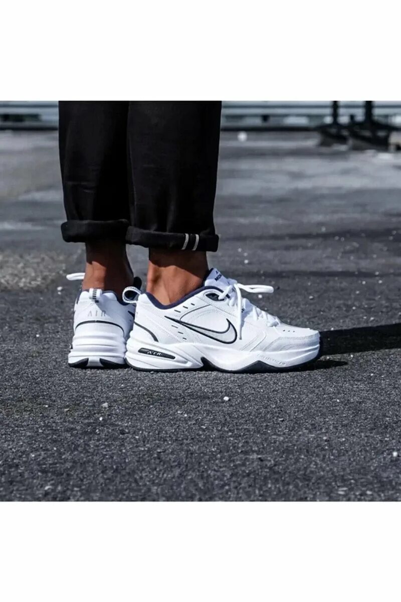 Кроссовки мужские air monarch iv. Кроссовки Nike Air Monarch. Nike Air Monarch белые. Найк АИР Монарх 1. Nike Air Monarch 2.