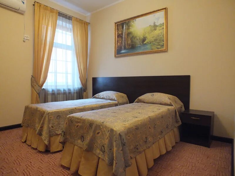 Галерея слобода. Немецкая Слобода Темрюк. Воронеж гостиница «немецкая Слобода». Немецкая Слобода Темрюк спортзал. Немецкая Слобода Янтарный номера