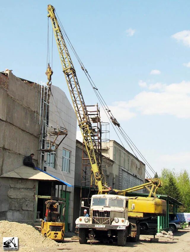 Дизель электрический автокран. Краз кран к 162. Автокран к 162 шасси краз. Кран кс 4561. Автокран к42.