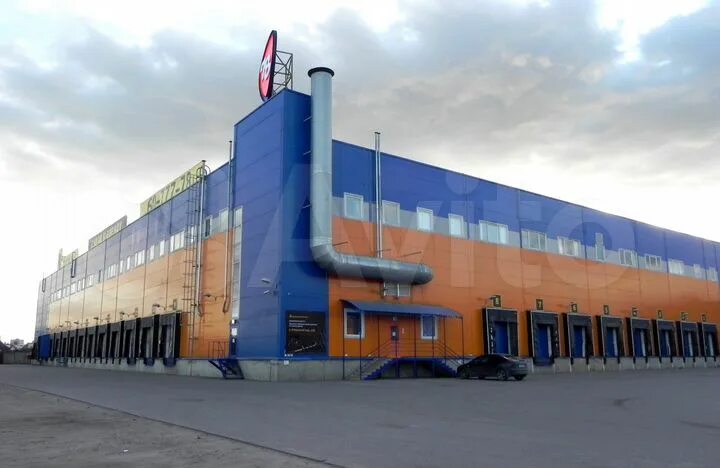 Аренда складского помещения 922 м² в складском комплексе, Парнас, г. Санкт-Петер