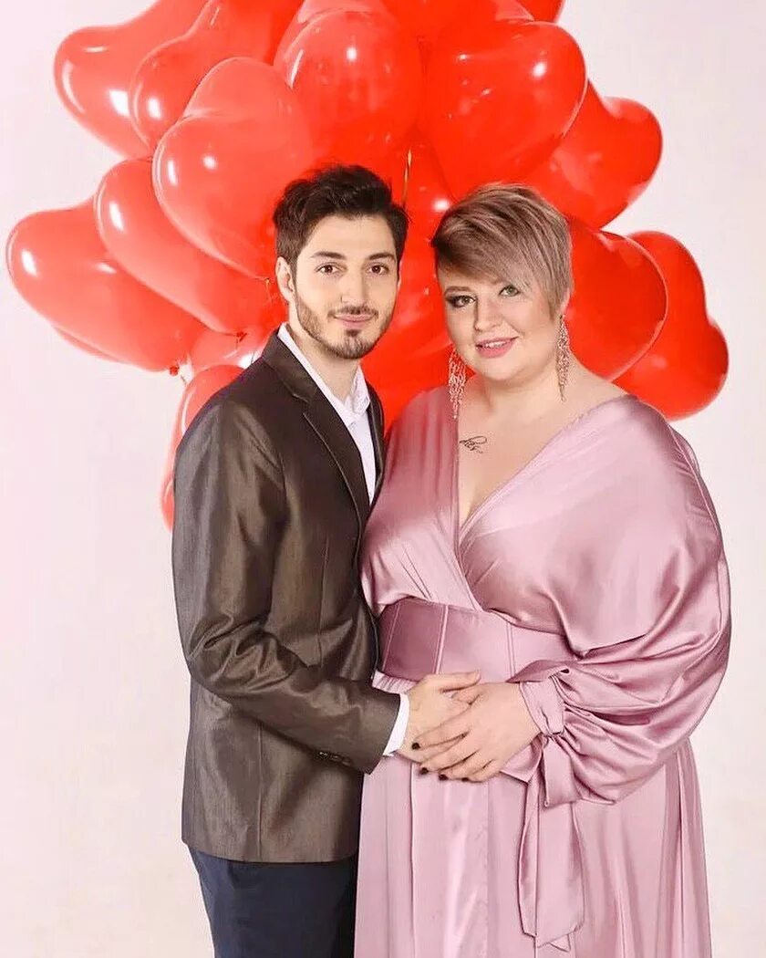 Черно дом 2. Дом 2 саша и иосиф. Черно дом 2. Саша черно похудела 2022. Шлок дом 2 черно.