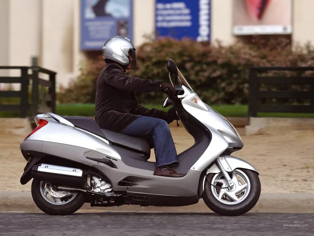 Honda Foresight 250. Honda Foresight se 250. Honda Foresight 250 4. Хонда Форсайт 250 скутер. Скутер хонда отзывы