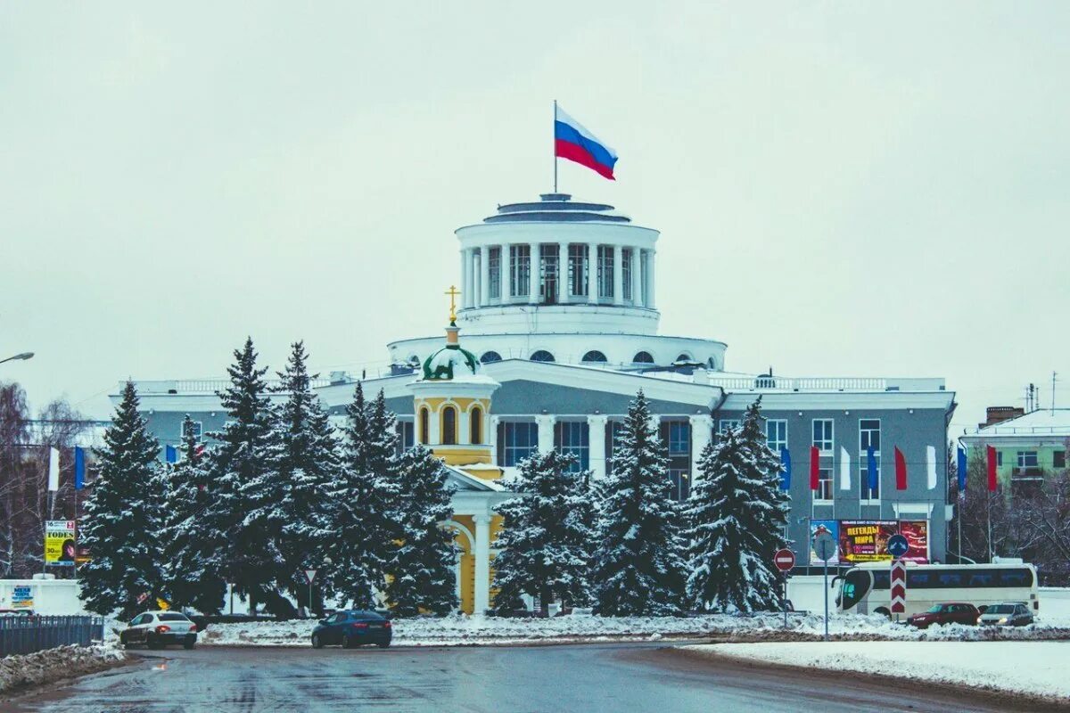 Дзержинск центральная площадь. Дом культуры химиков дзержинск. Давали дзержинск. Проспект ленина 28 город дзержинск. Площадь дзержинского дзержинск нижегородская область.