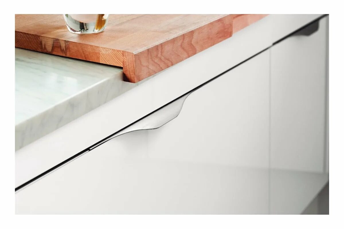 Мебельная ручка dante rt006sc. Ручки fall cabinet handle - 16mm. Потайные ручки для мебели. Ручка накладная выдвижная. 116мм, отделка золото.
