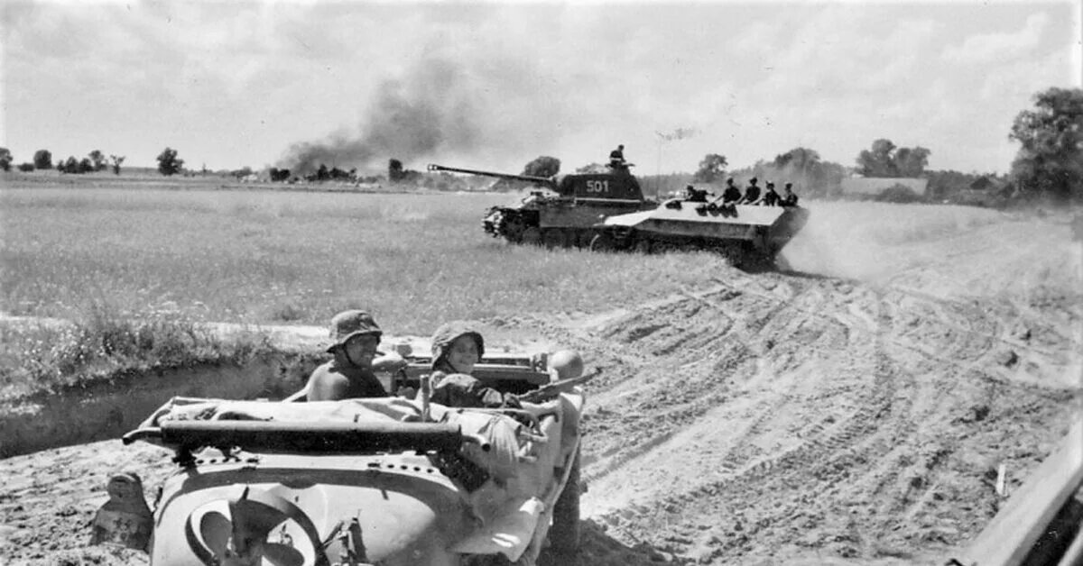 Пятая танковая. Пятая танковая. Танки пантера ковель 1944. Пятая танковая. Пятая танковая.