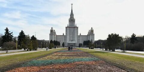 Здание мгу в москве на воробьевых горах