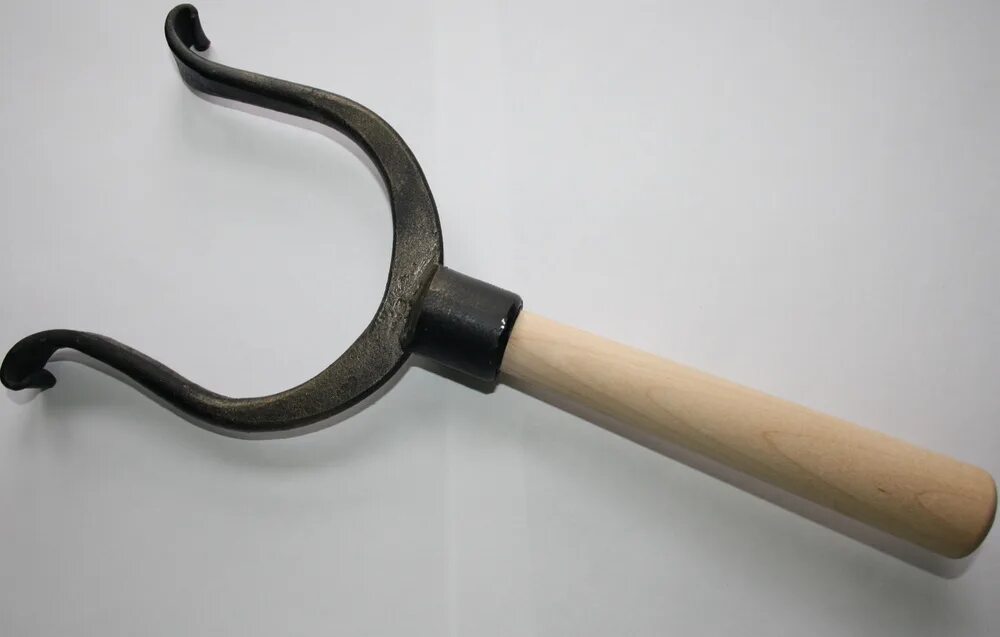 кубанский ухват. ухват для горшков. ухват для чугунка. ухват для горшка. ухват для горшочков.