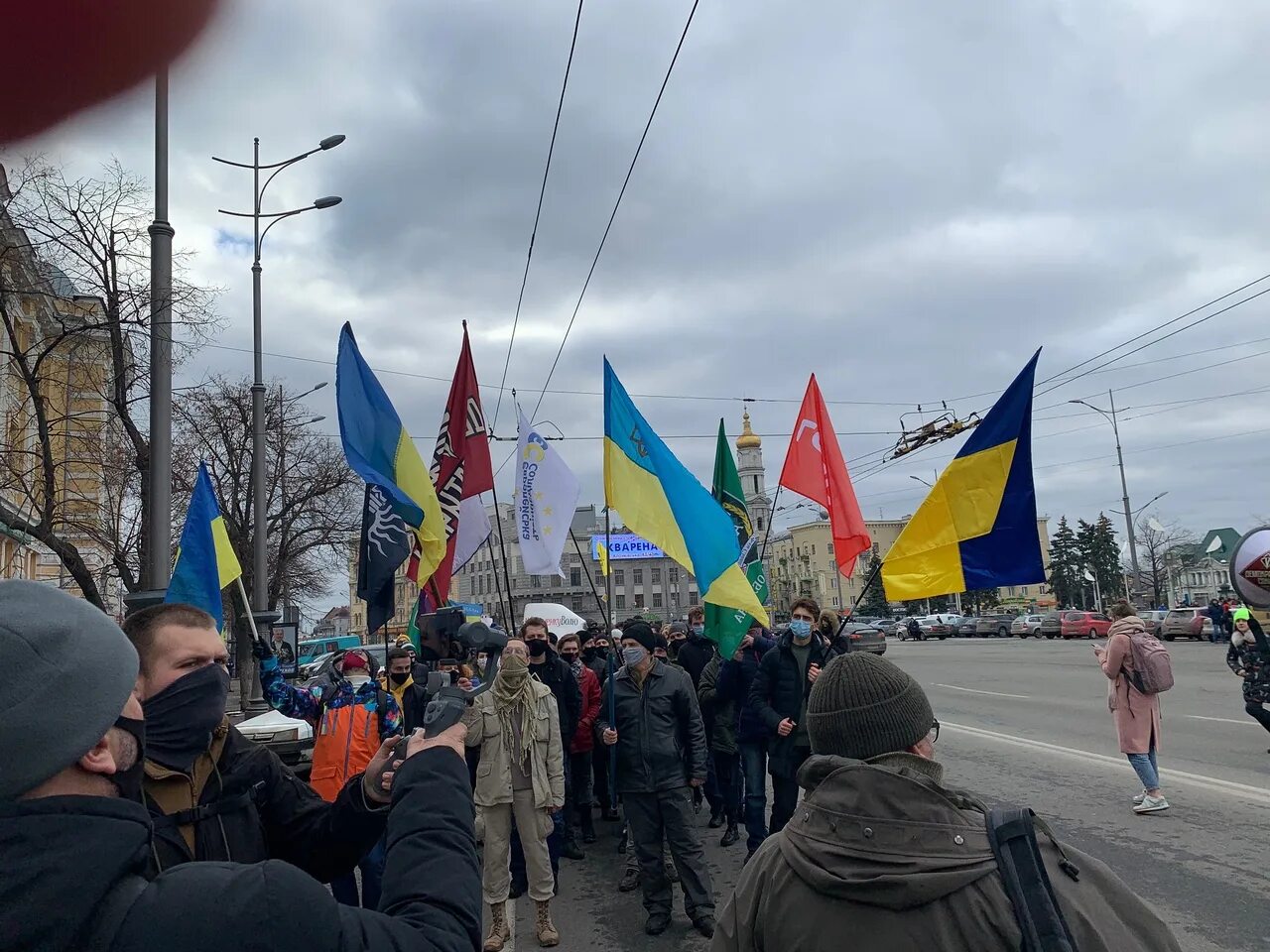 Русский митинг в Харькове. Протесты в Харькове 2014. Митинг в Харькове 2014. Харьковская ОГА российский флаг. Митинг в харькове 2024