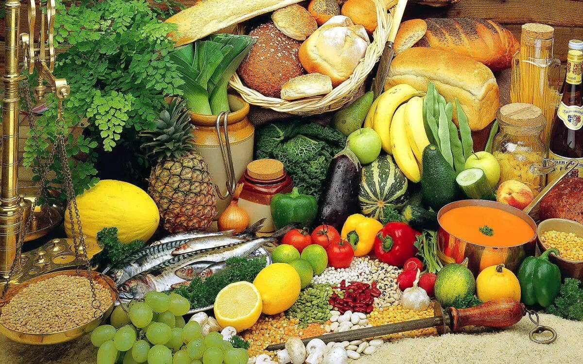Изобилие еды. Овощи и фрукты. Продукты овощи. Продукты овощи фрукты. Красивые овощи.