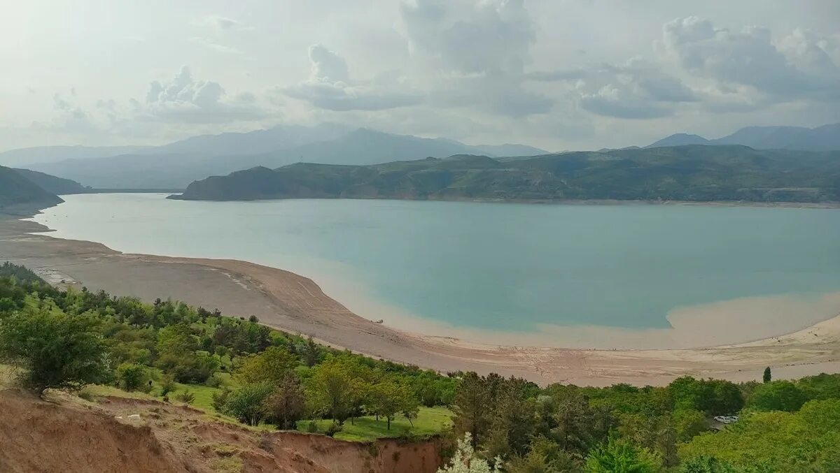 Айдаркуль. Айдаркуль узбекистан. озеро айдаркуль. оз айдаркуль узбекистан. чимганское водохранилище узбекистан.