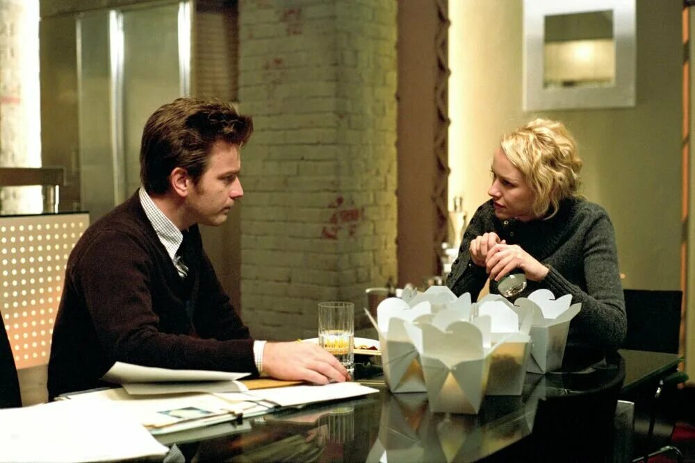 юэн макгрегор останься. останься 2005 гослинг. генри летэм. наоми уоттс останься. райан гослинг останься 2005.