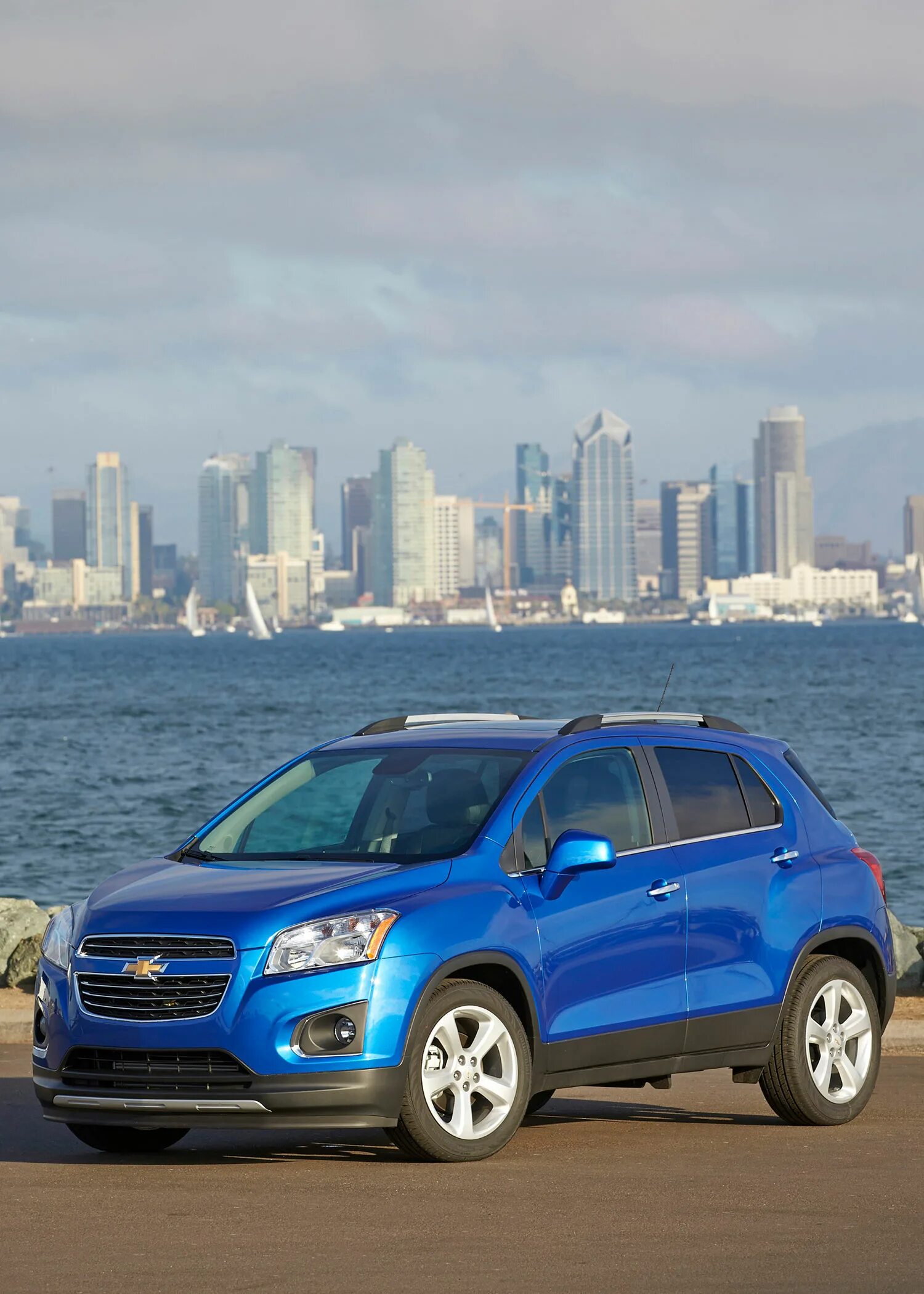 Шевроле тракс отзывы. Шевроле тракс отзывы. Chevrolet trax 2015. Chevrolet trax. Chevrolet trax crossover.