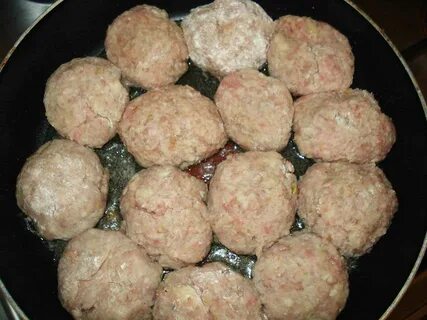 Самые простые котлеты из фарша на сковороде