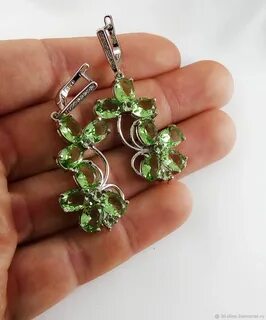 Зеленые сережки