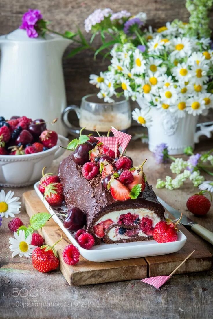 Картинки доброе утро сладость. Сладкого вкусного утра. чаепитие со сладостями. прекрасного вкусного утра. доброе утро с вкусняшками.