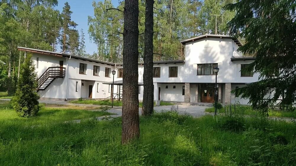 дом детского творчества зал. зеленогорский дом творчества. дом творчества архитектор зеленогорск. благотворительная акция дары осени. осенняя благотворительная ярмарка.