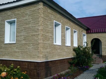 Обшить фасад дома панелями