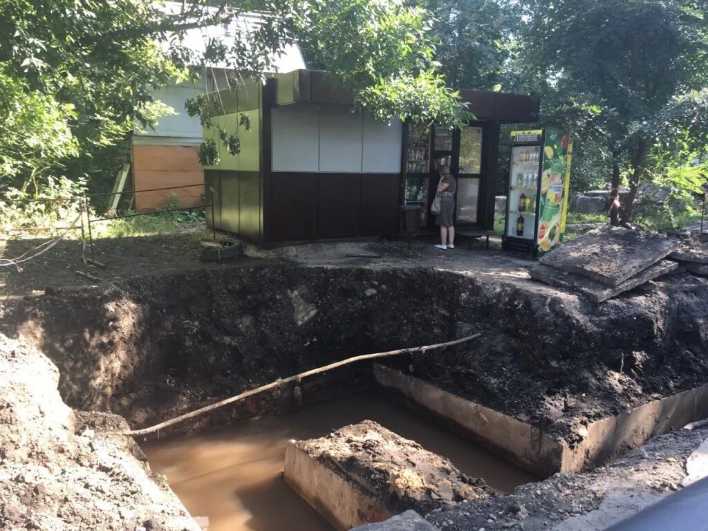 Липецкий водоканал телефоны. Добровский Водоканал. Добровский район Водоканал. Водоканал хранилище в Липецкой области. Добровский Водоканал Липецкой области сайт.