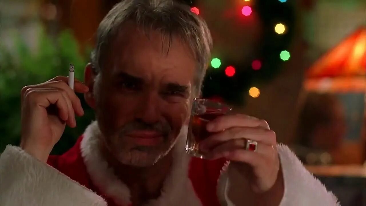Bad santa. Берни мак плохой санта. Плохой санта. Плохой санта 2003 кадры. Билли боб торнтон 1990.