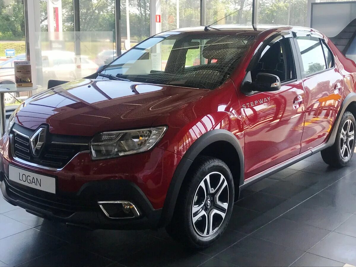 Рено Логан степвей красный. Renault Logan Stepway красный. Логан степвей 2019. Renault Logan 2 степвей.