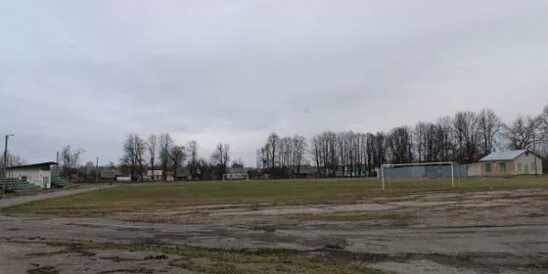 Стадион труд Дубровка Брянской области. Стадион поселок Дубровка. Стадион п Дубровка Брянская область. Стадион Навля