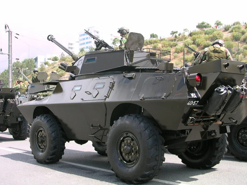 БТР V-150 Коммандо. Commando v150 БТР. БТР Lav-150. Cadillac Gage Commando v-150..