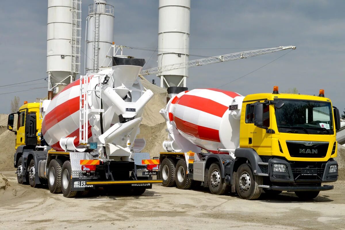 Автобетоносмеситель бетон. Миксер либхер бетоновоз. Перевозку бетона. Бетон машина. Бетономешалка миксер машина скания.