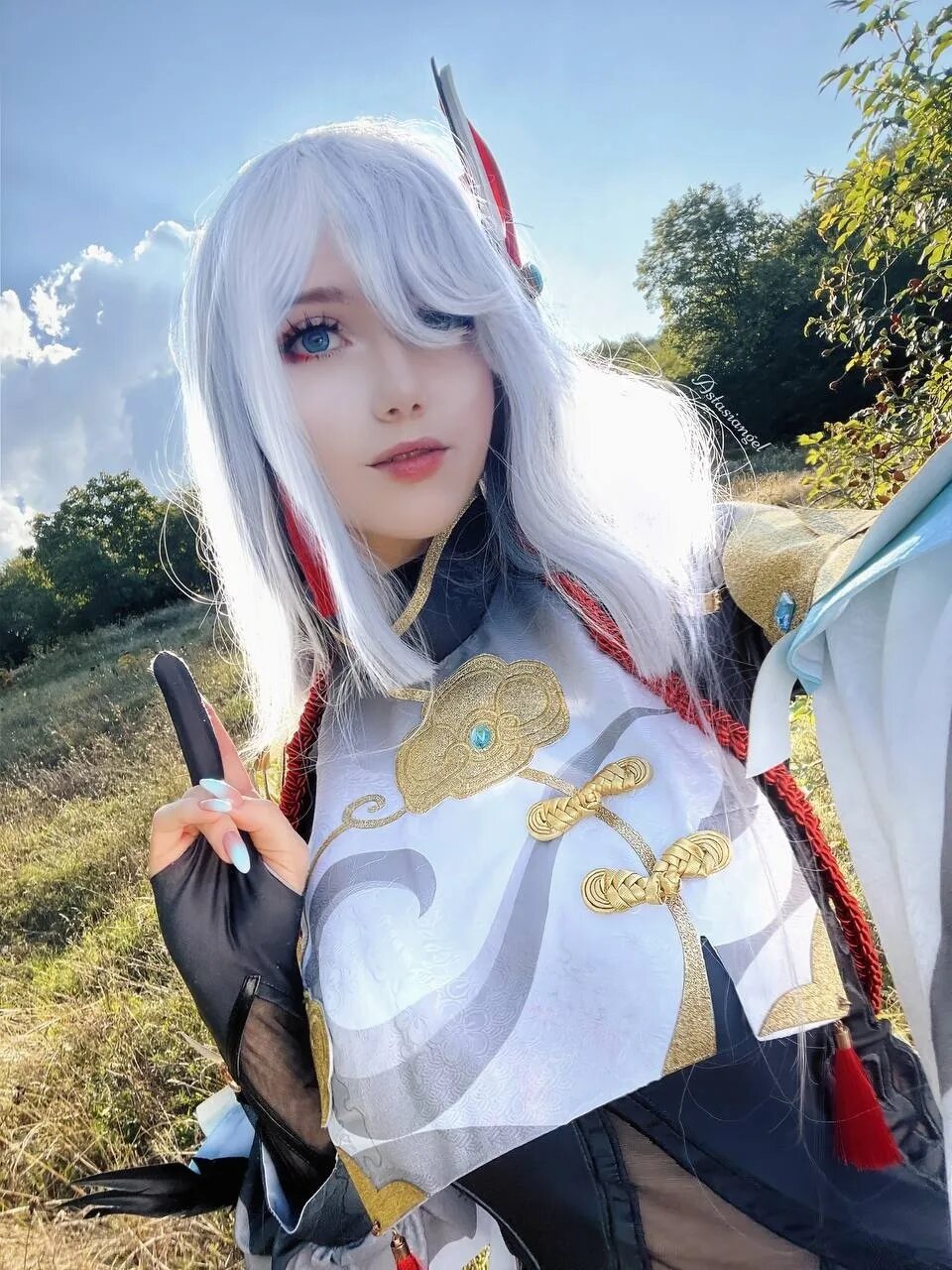 Dream cosplay. Дрим косплей. Парные косплеи Геншин. Astasia Dream NIER.