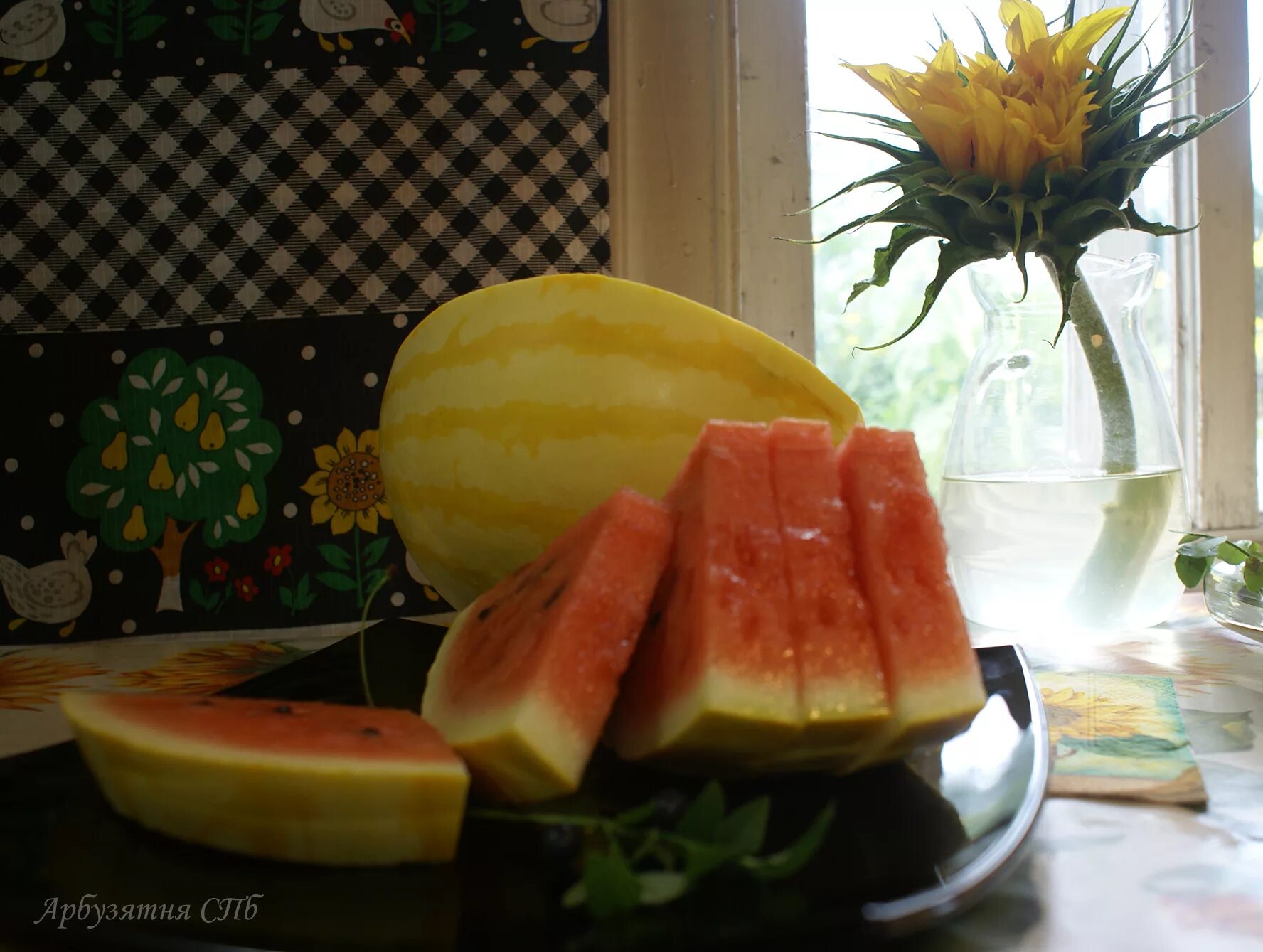 арбузятня спб. арбуз имбар. десерты ресторана сантур. арбузятня. вырастить арбуз в теплице.
