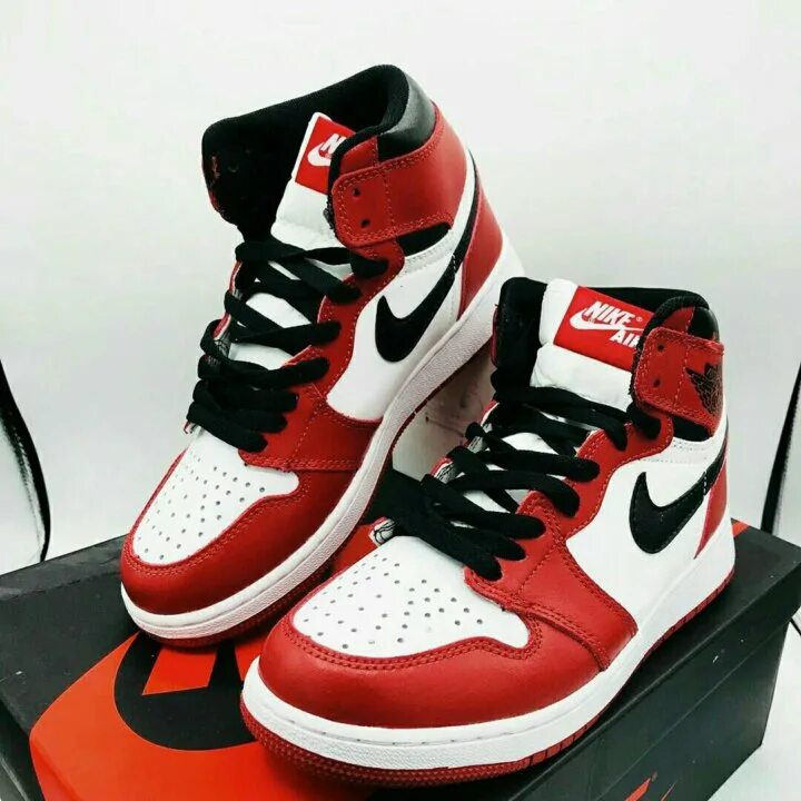 Nike Air Jordan 1 Retro White Black Red. Nike Air Jordan 1 Retro White Black. Nike Air Jordan 1 White Black Red. Nike Air Jordan 1 Red. Nike air jordan оригинал купить
