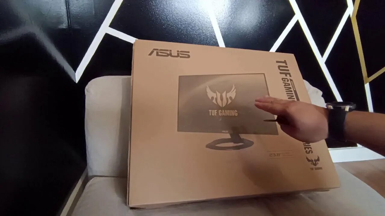 ASUS TUF Gaming 23.8" 1080p Monitor (vg249q1r. ASUS vg249q1a. TUF Gaming vg249q1r белый. Vg249q1a ASUS какой ашдиамай.