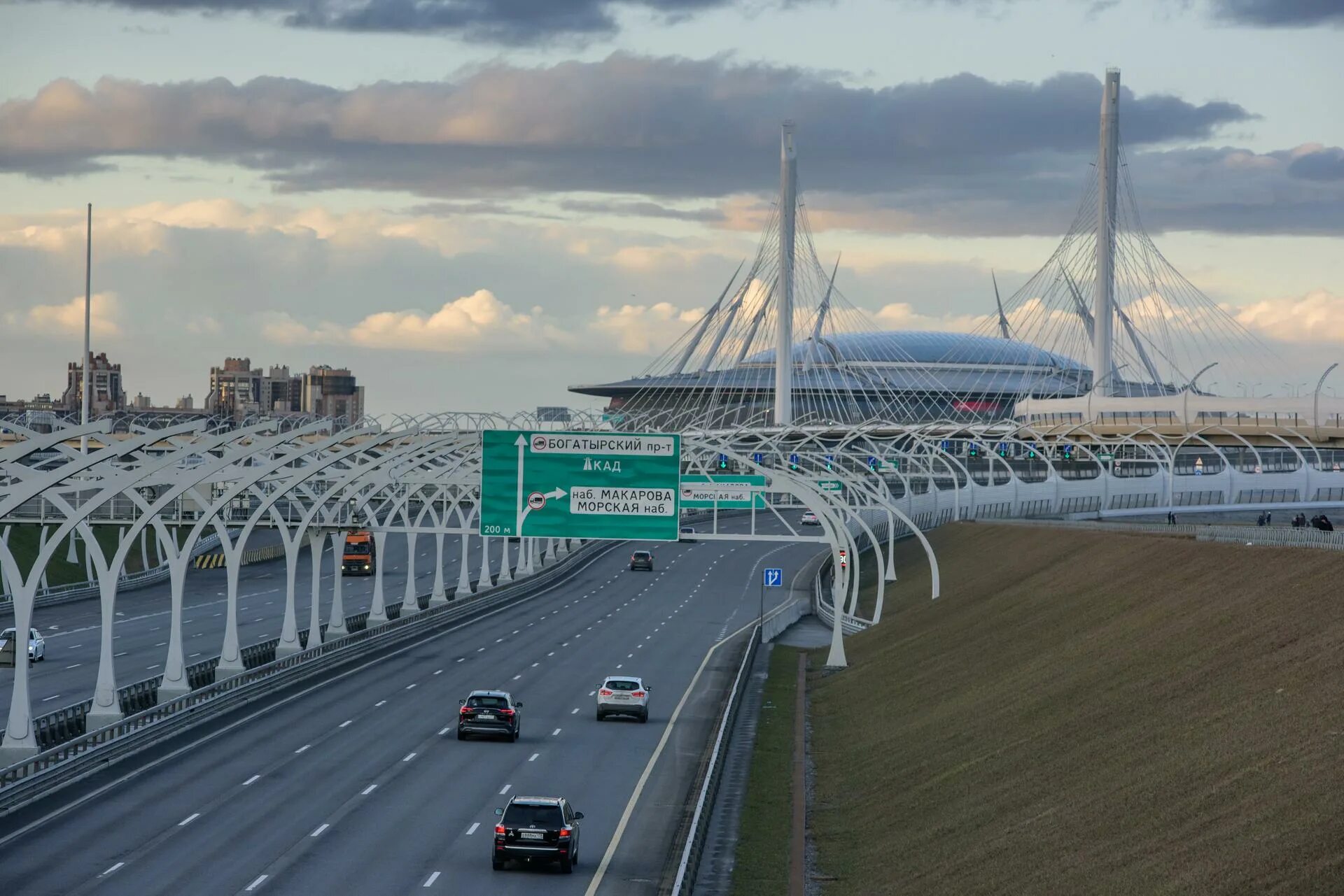 Платная дорога зсд. Дорога в Питере ЗСД. Мост ЗСД В Питере. ЗСД Крестовский остров. Платная дорога в Питере ЗСД.