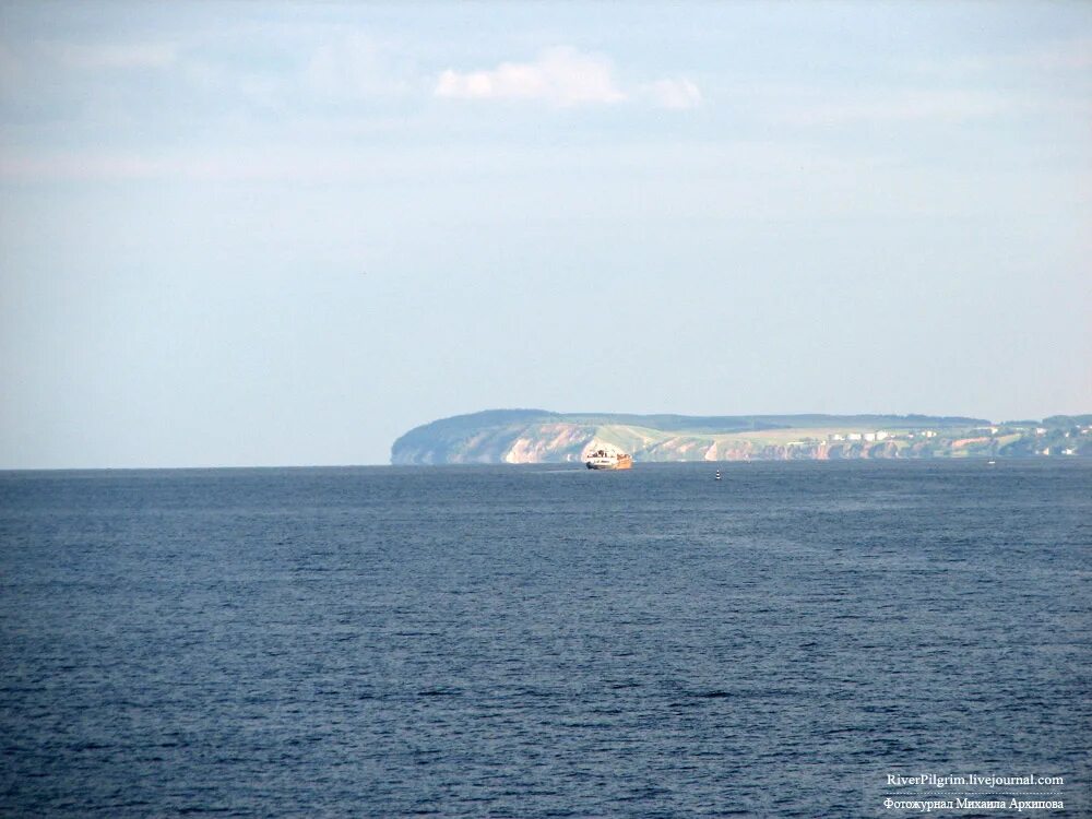 Река волга впадает в каспийское море знаки. Каспийское море и Волга. Куйбышевское водохранилище. Куйбышевское водохранилище Татарстан. Татарметео Куйбышевское водохранилище.