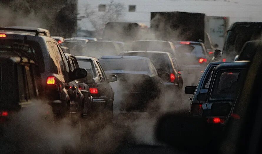 Выхлопы автомобилей. Транспортное загрязнение атмосферы. Загрязнение воздуха выхлопными газами. Загрязнение воздуха автомобилями. Выхлопы автомобилей работающих на бензине