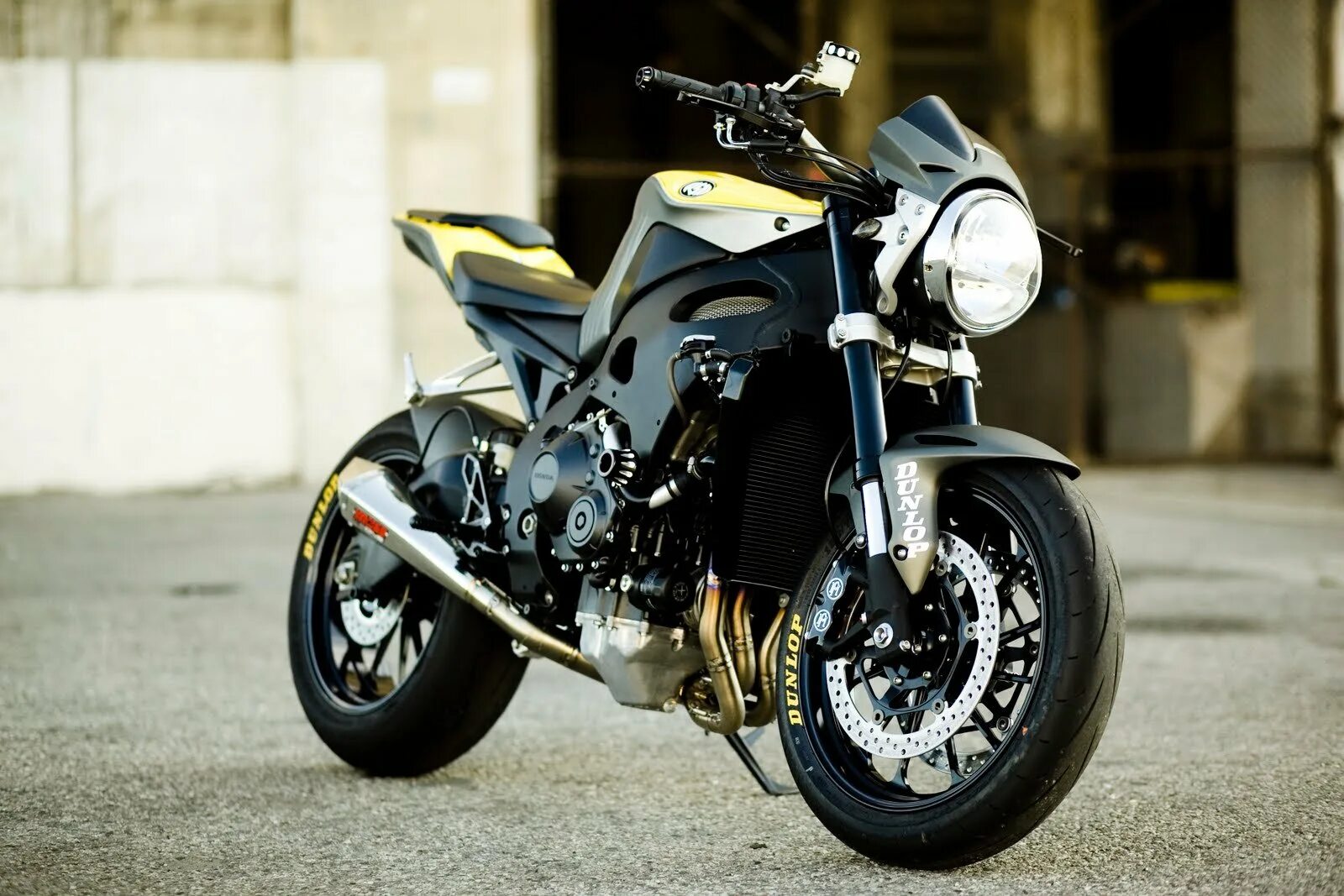 Стритфайтер. Honda cb 600 street fighter. honda cbr1000rr стритфайтер. стрит файтер мотоцикл. honda cb стритфайтер.