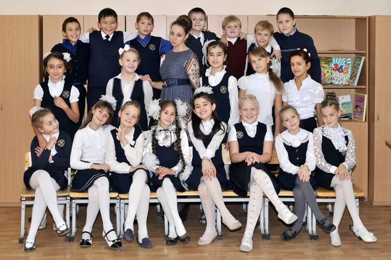 1 д класс школа 2. Школа 102 екатеринбург. школа 102 самара. классы школы 102. 3 а класс школы 102 екатеринбург.