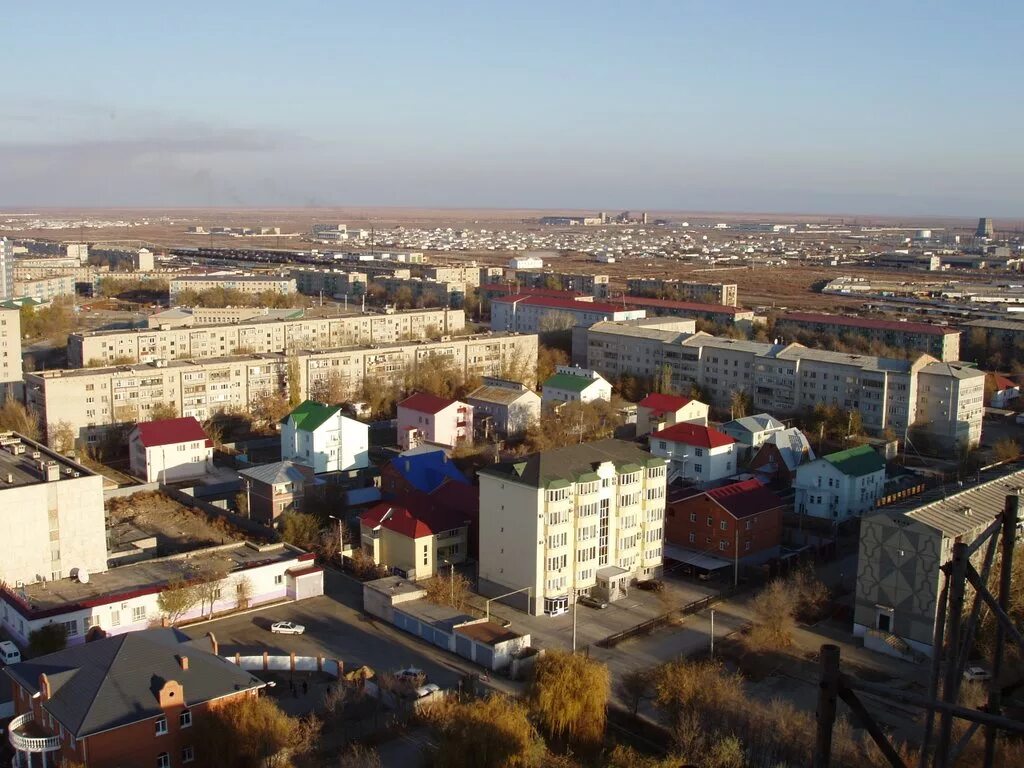 Набережная города атырау. Атырау достопримечательности. Город гу́рьев. Город атырау жилгородок. Площадь исатая и махамбета атырау.