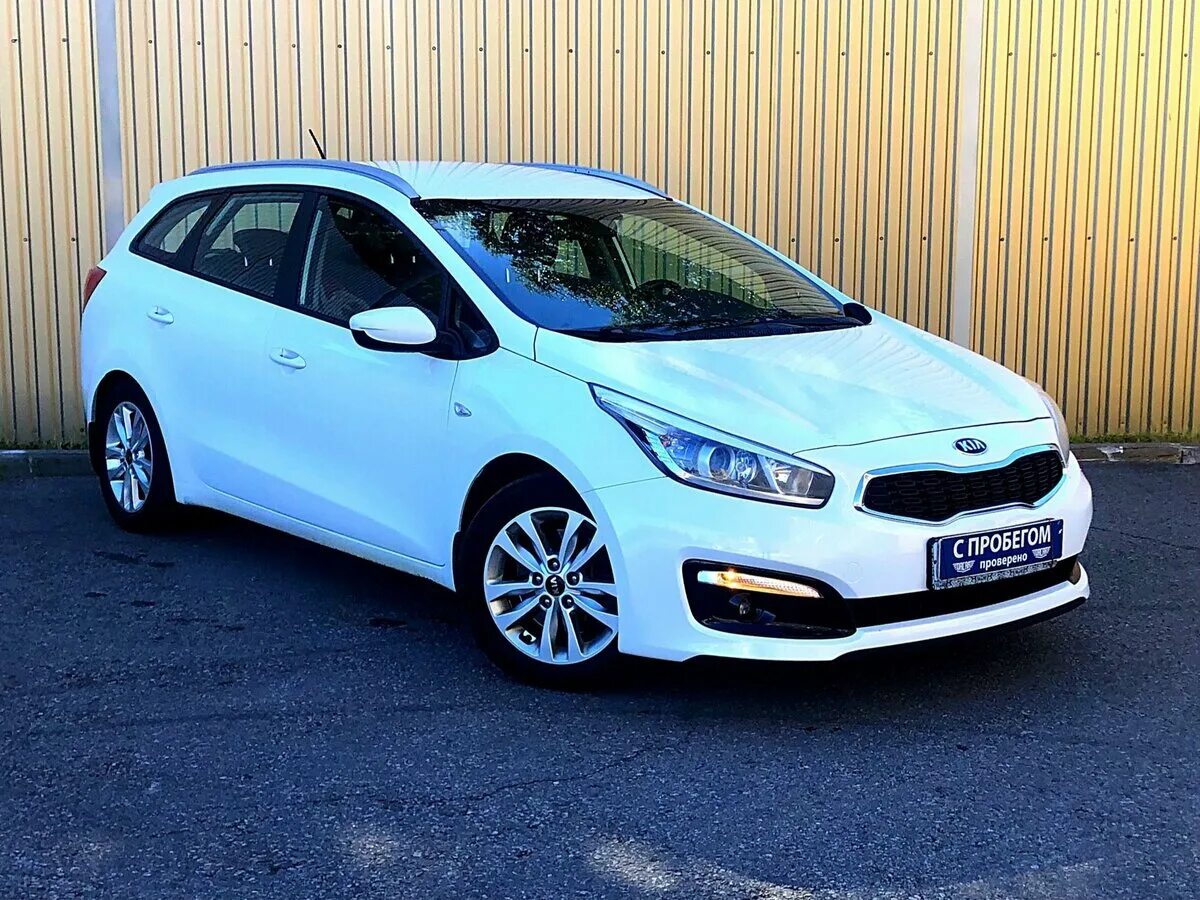 Kia Ceed 2015. Kia Ceed 2015 универсал. Киа СИД 2015 года. Kia Ceed белая универсал 2015 года. Кия сид 2015 год