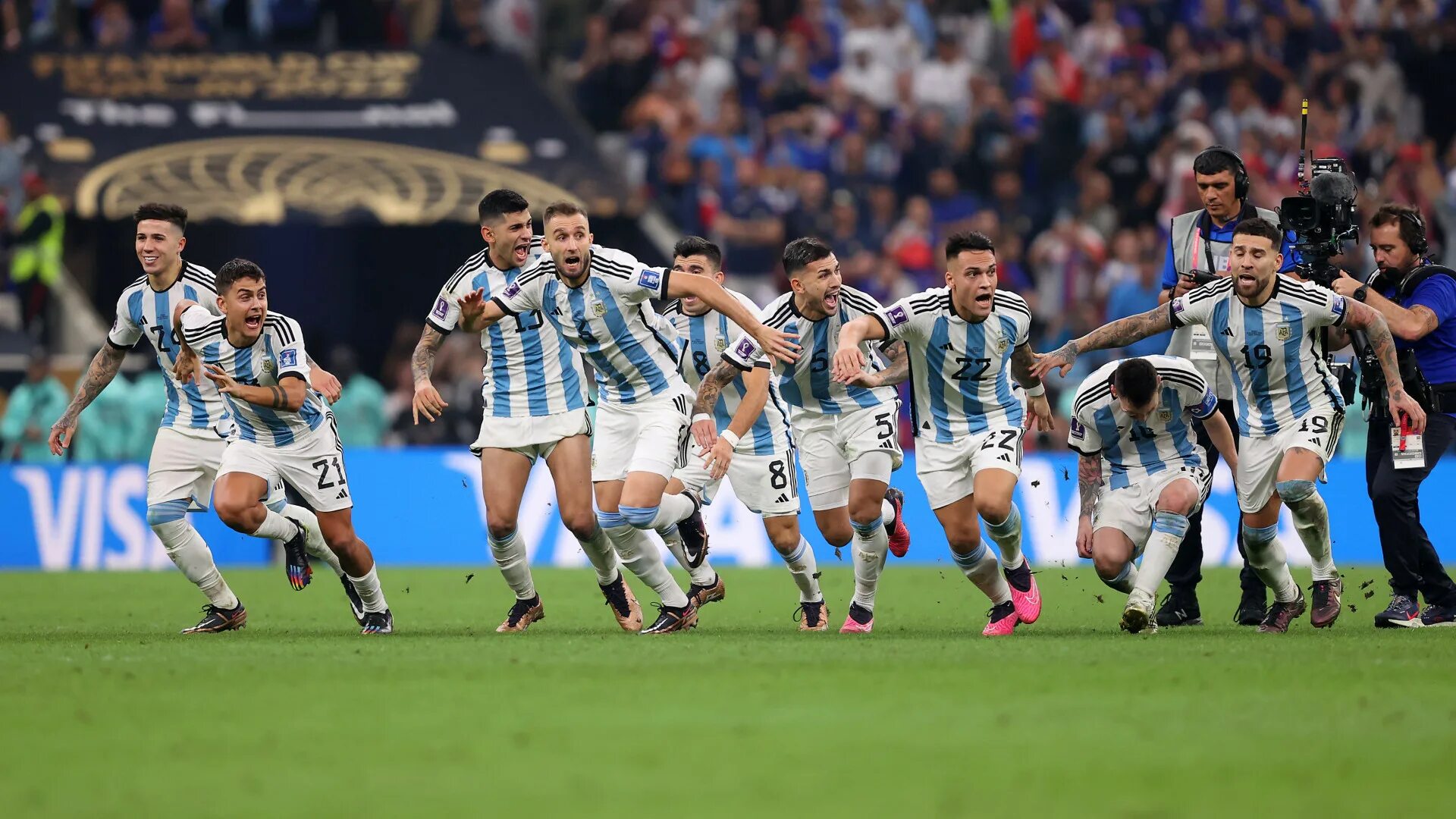 Результаты футбола аргентина. Аргентина ЧМ 2022. Аргентина Франция Катар 2022. Финал ЧМ 22 Аргентина.