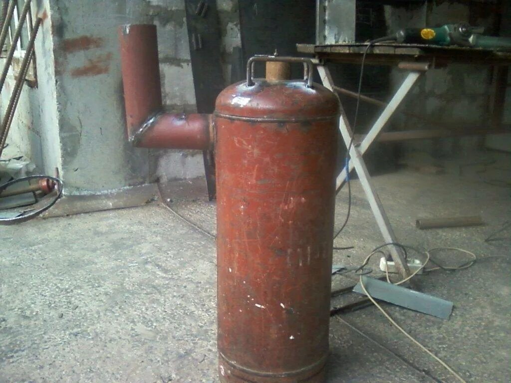 Буржуйка из газового баллона на дровах. Печка "rocket stove. Печь буржуйка 100 кпд. Буржуйка из пропанового баллона 2ной. Буржуйка из баллона длительного горения.