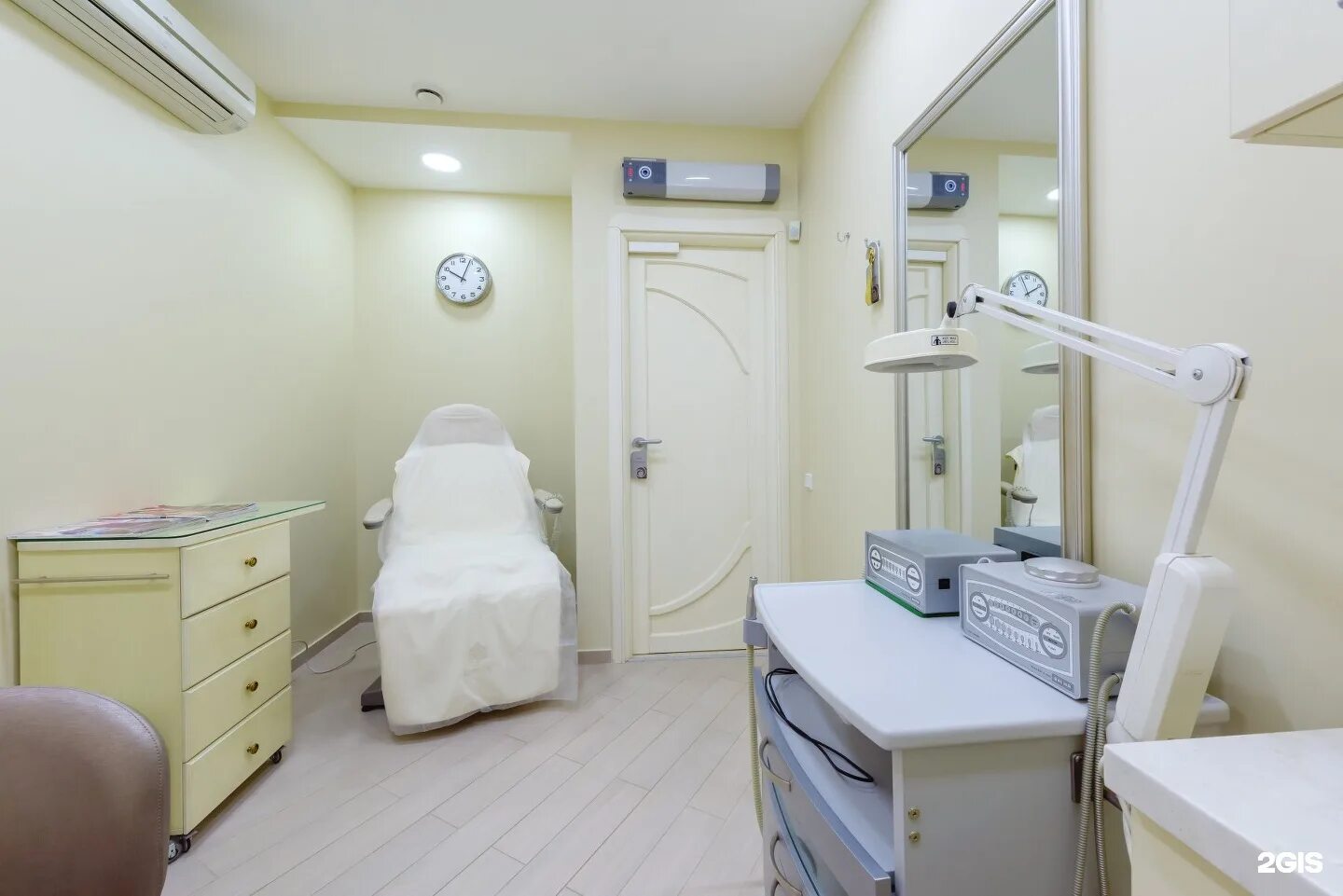 Медцентр камертон. Салон камертон. Камертон wittner 935440ra. Камертон саратов. Резонатор для камертона 187 мм.