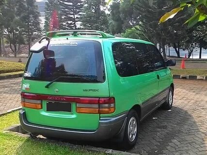 Nissan serena c23