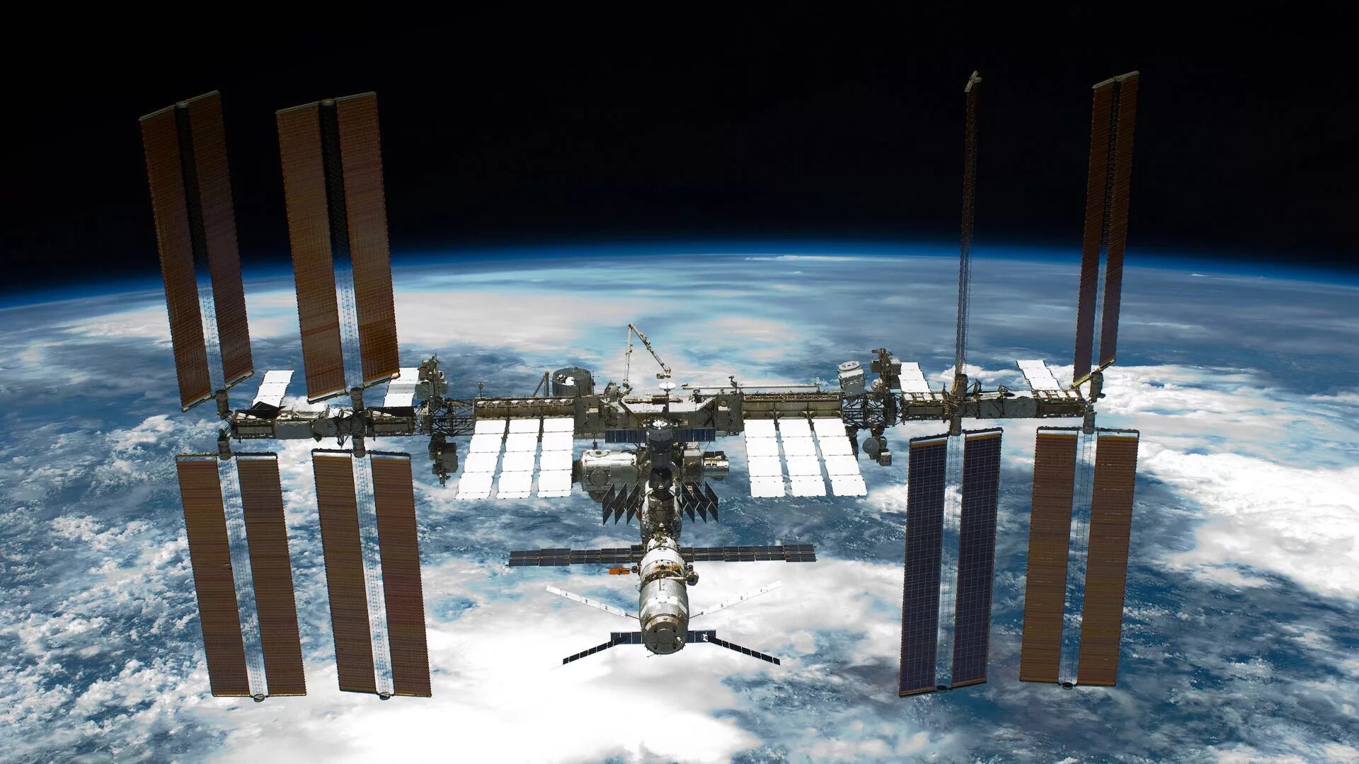 В каком году была запущена космическая станция. Iss мкс. nasa мкс. станция наса. мкс фото.