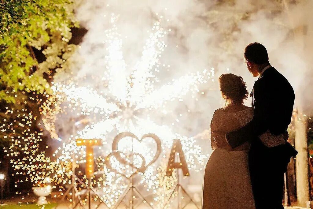 Свадьба в городе. Свадьба в стиле нью йорк. Свадьба москва сити фото. Свадебная фотосессия москва сити. Свадьба в москоу сити.