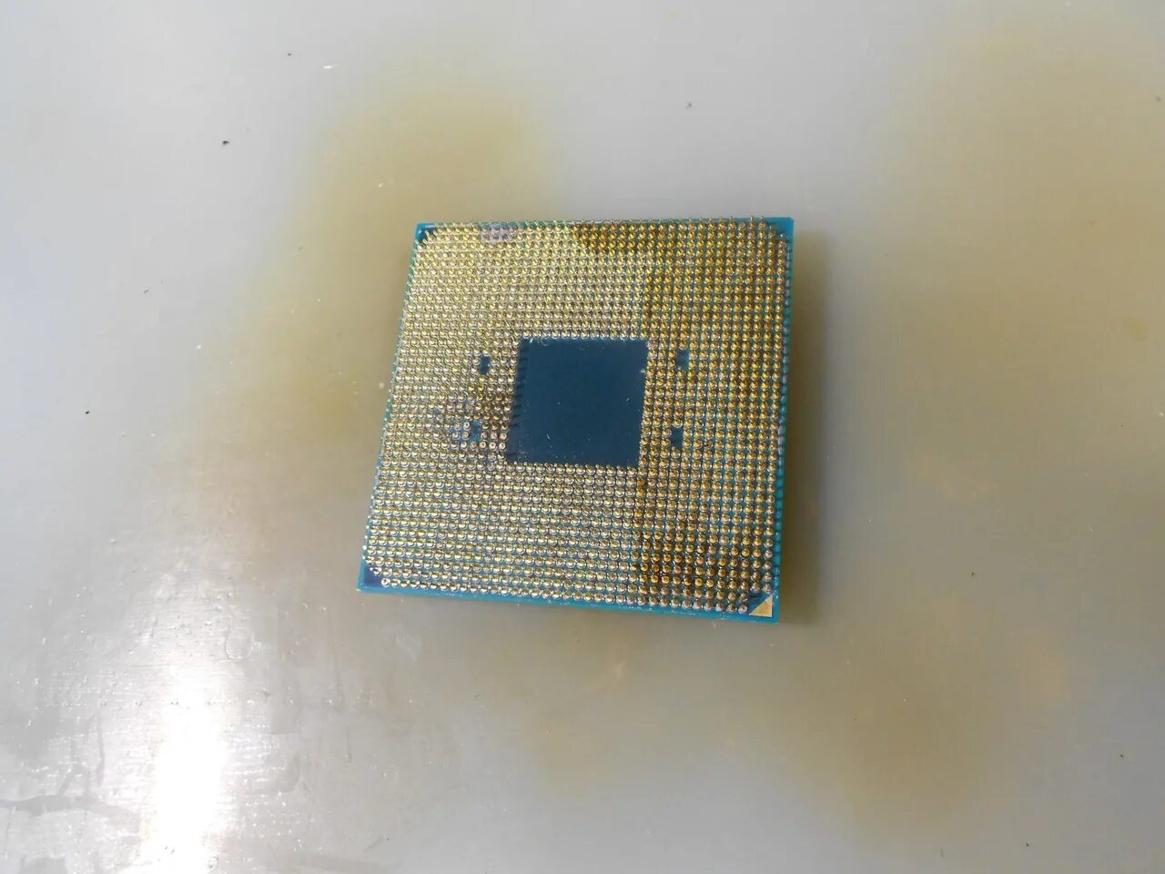 Amd r7 260x 4gb. Процессор amd ryzen 7 5700g oem. Амд радеон r7 graphics. R7 7700x. Amd radeon r7 graphics.