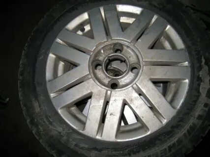 Литой диск r15 ford