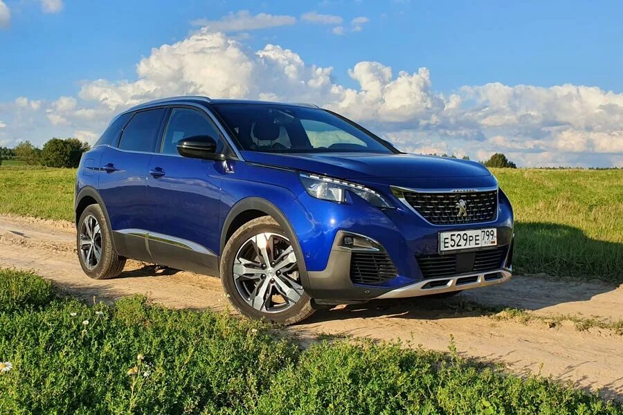 Пежо 3008 2019 дизель. Peugeot 3008 2020. Peugeot 3008 hybrid. Пежо 3008 2019 салон. Пежо 3008 дизель 2019.