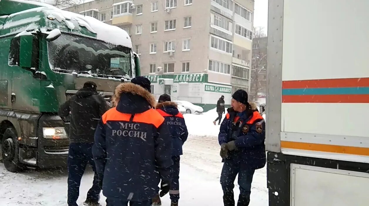 Хабаровск новости события. МЧС Хабаровск. Патрульно маневренная группа МЧС. МЧС спасение при снегопаде. МЧС Хабаровск водитель.