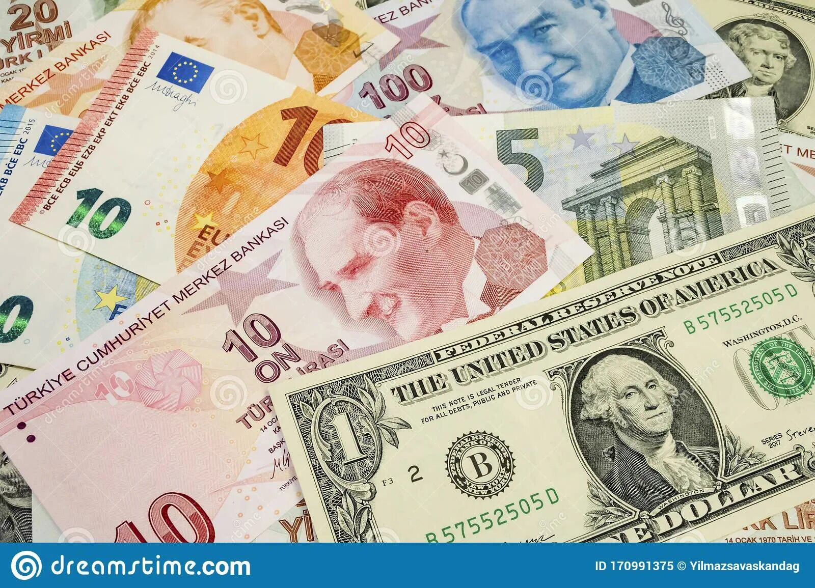 Лиры доллары евро. В турции доллары или евро