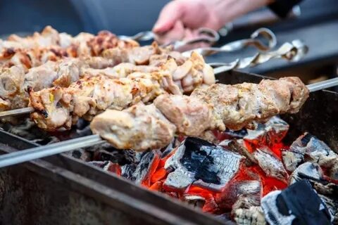 Мясо на углях лабытнанги